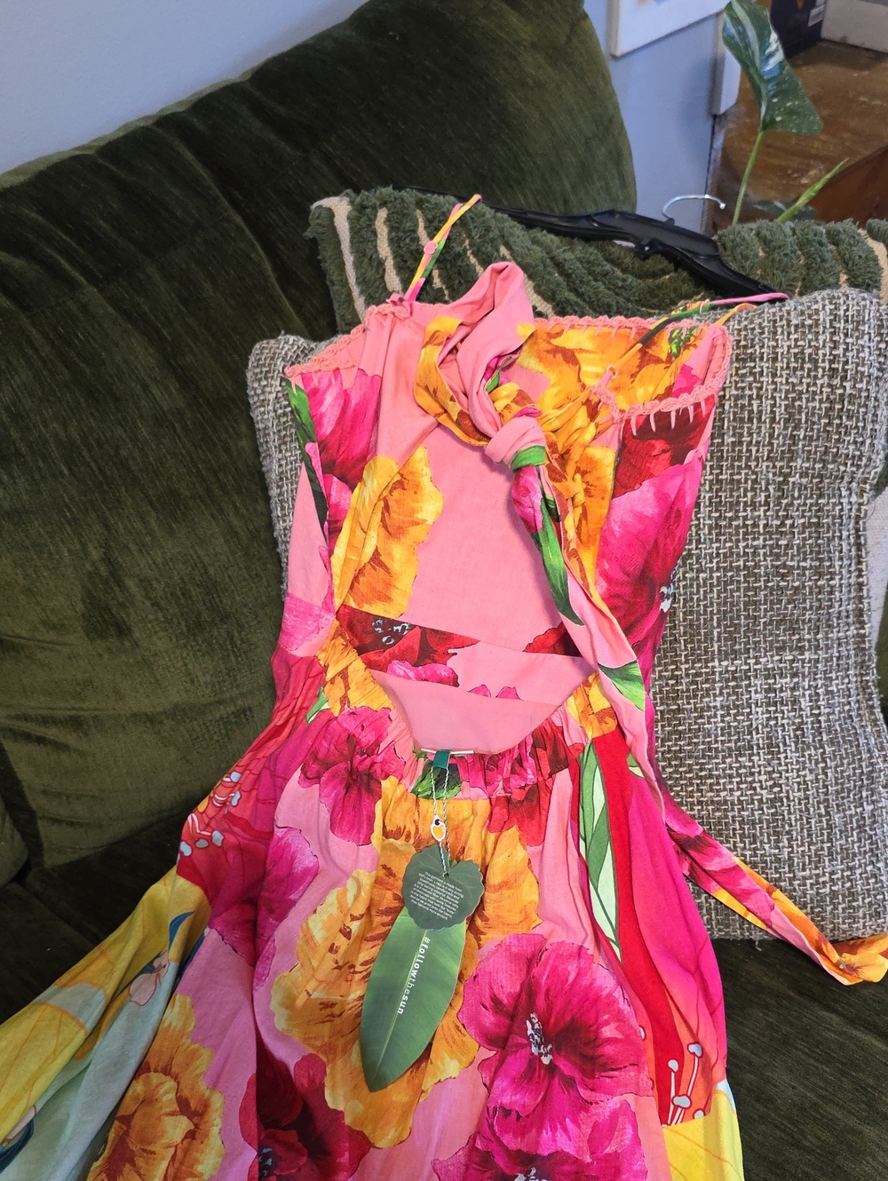 Farm Rio Dress - Picture 4 of 9